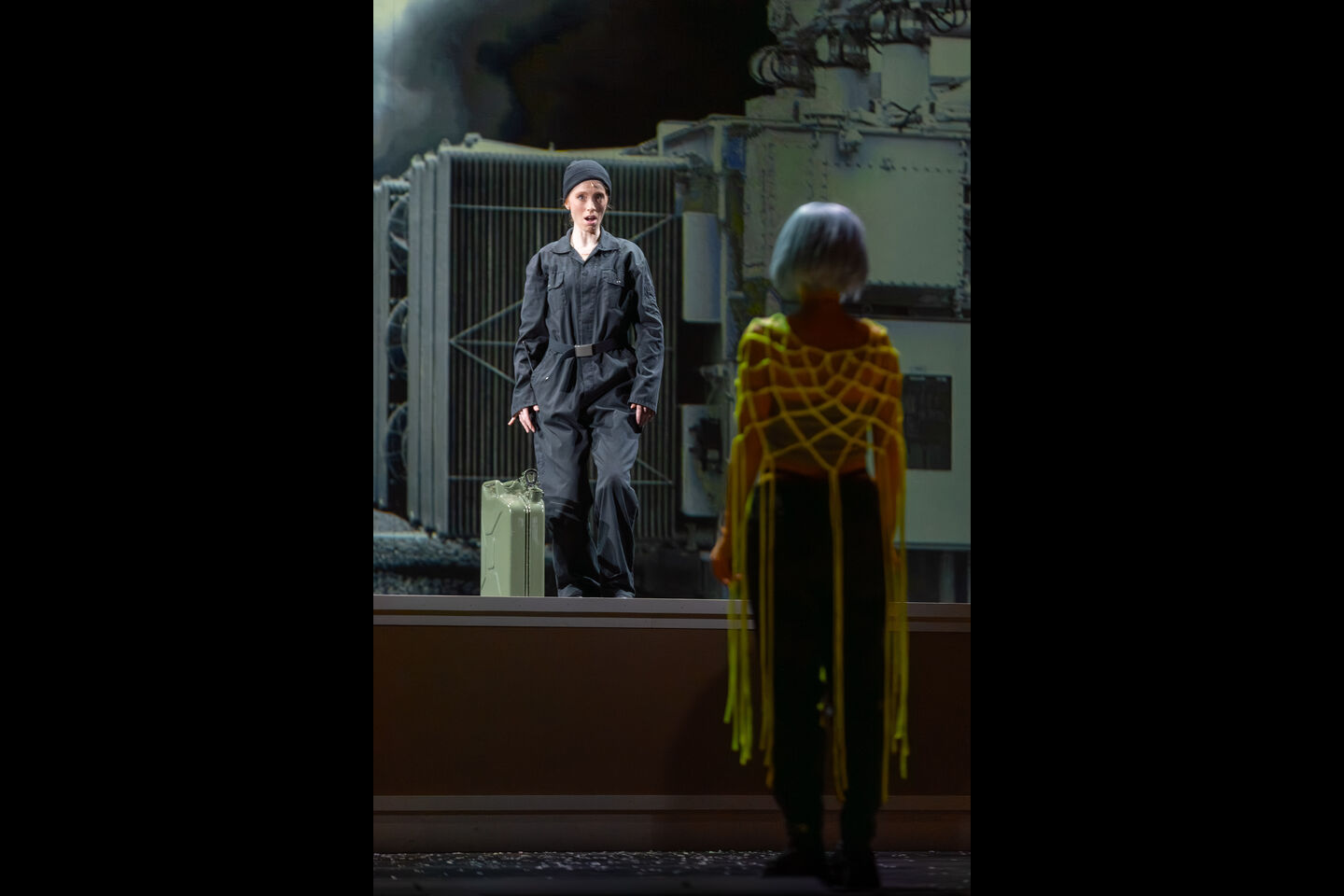 in: AscheMOND oder The Fairy Queen