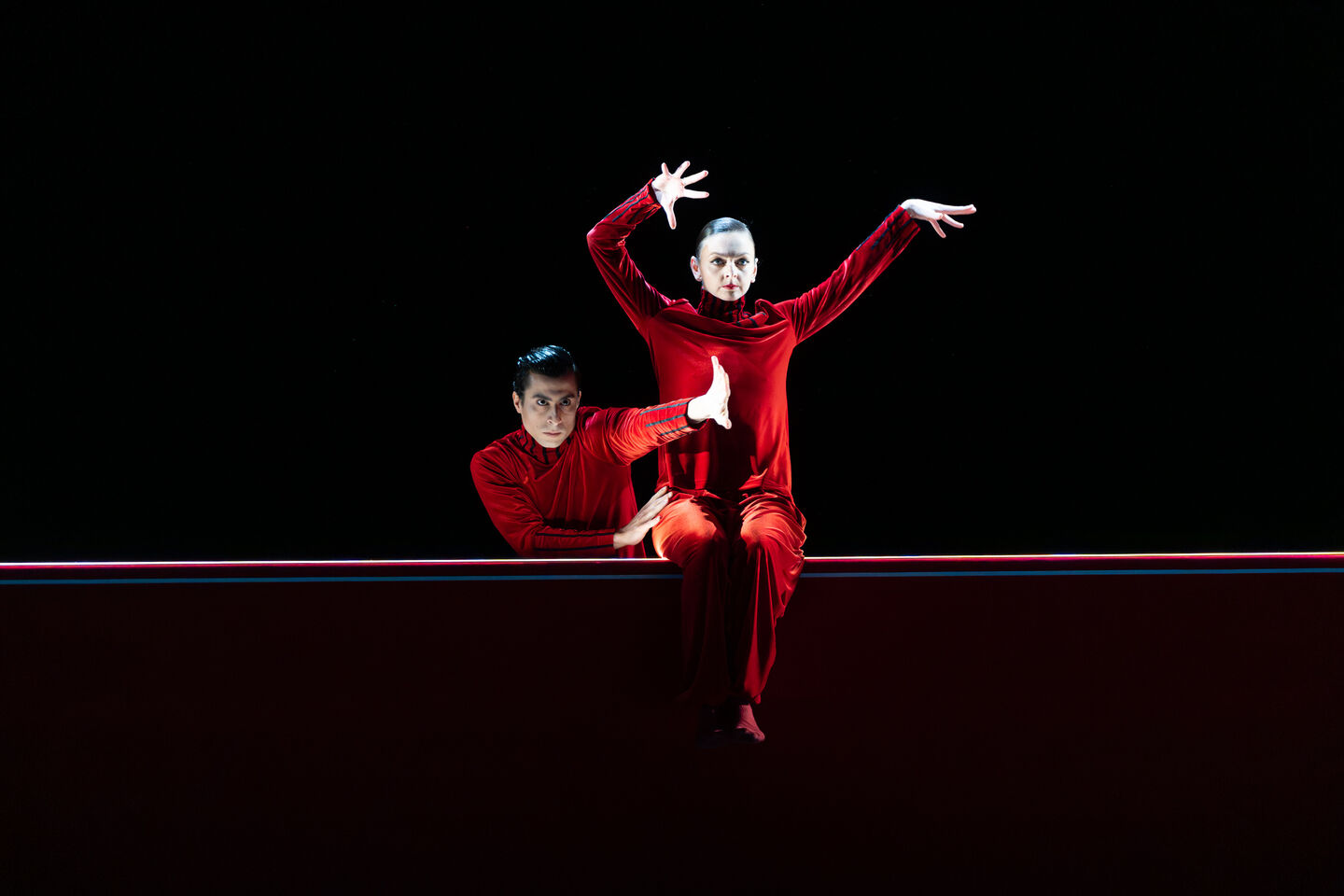 in: IM VERBORGENEN
Choreografie: FADE-OUTS